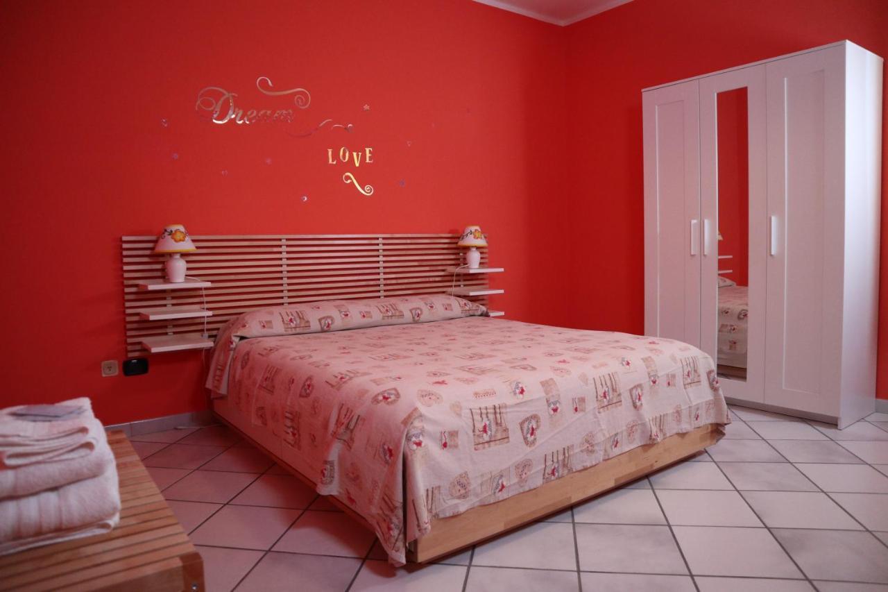 B&B La Casa Del Sole Controne Exteriér fotografie